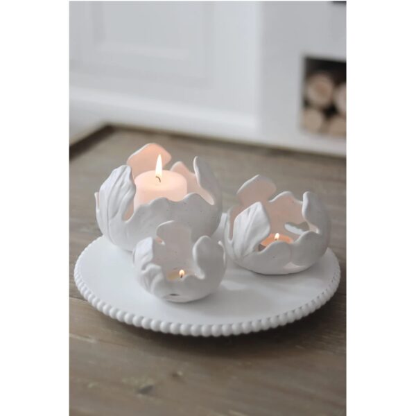 Set Of 3 Leaf Candle Holders